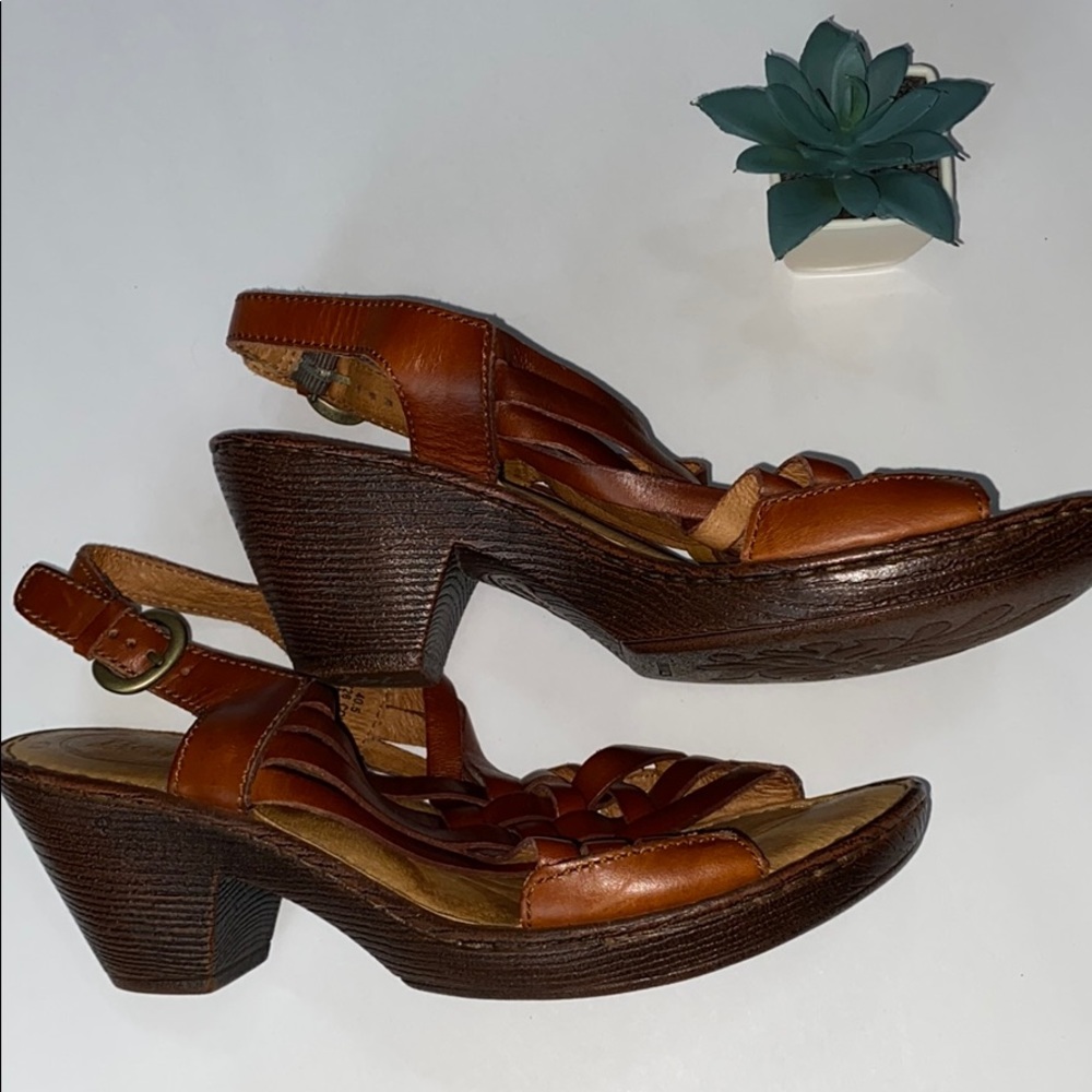 Born Leather Bagpipe Buckle Heels